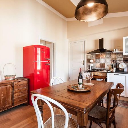 Affordable Suite With A View In The Heart Of לוקה מראה חיצוני תמונה